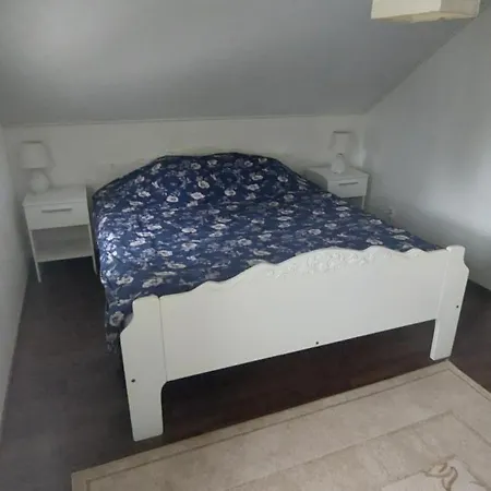 Omakotitalo Pirintie 22, Haermae Nyaraló *