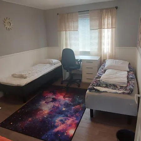 Nyaraló Omakotitalo Pirintie 22, Haermae *